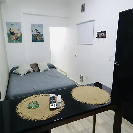 Comodo Departamento En Vicente Lopez Para Una O Dos Personas Florida Habitación foto